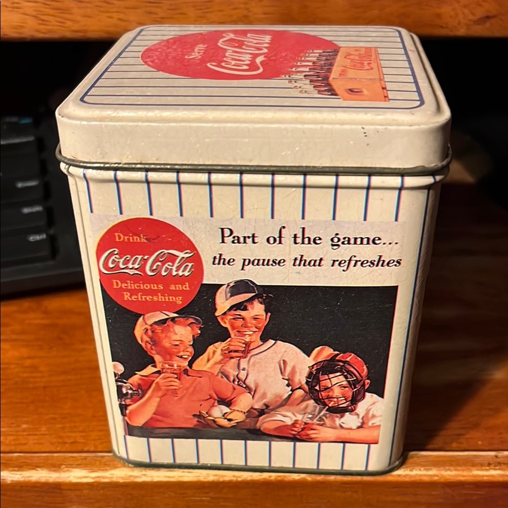 Coca-Cola Vintage Tin Box